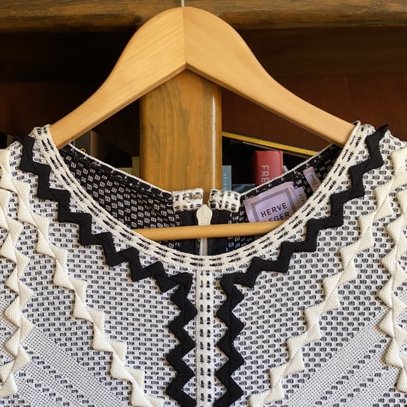 😎 Herve Leger Knit Fit and Flare Dress 😎 - Picture 3 of 14